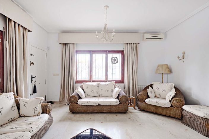 Image No.5-4 Bed Villa for sale