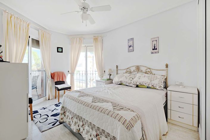 Image No.22-3 Bed Villa for sale