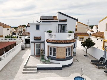 184detachedvillaforsaleinpinardecampoverde221