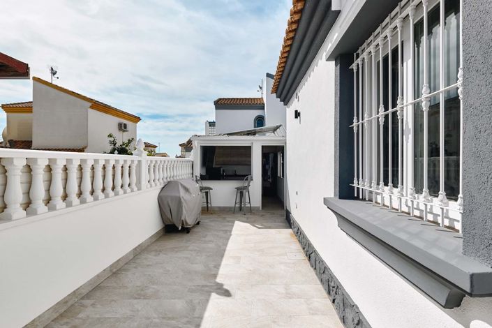 Image No.46-3 Bed Villa for sale