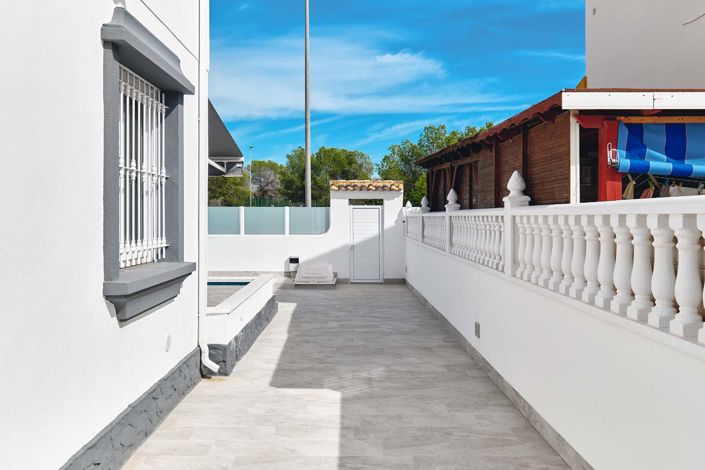 Image No.51-3 Bed Villa for sale