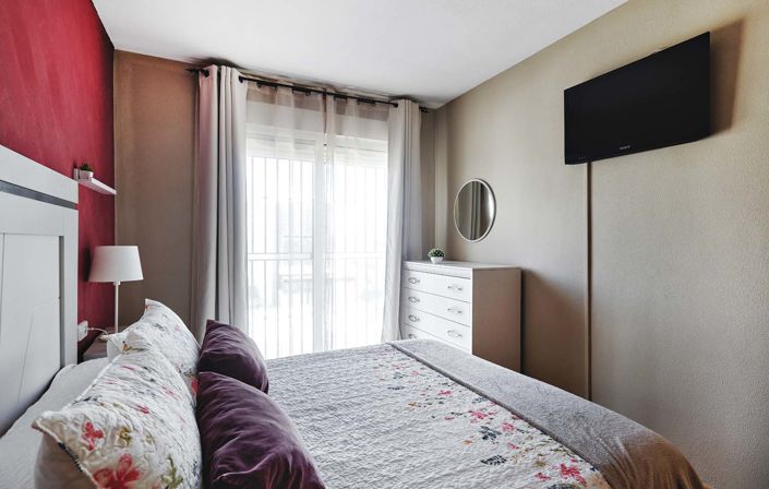 Image No.29-4 Bed Semi-Detached for sale