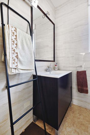 Image No.36-4 Bed Semi-Detached for sale