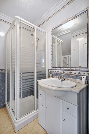 Image No.16-3 Bed Villa for sale