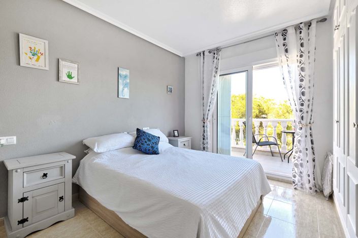 Image No.25-3 Bed Villa for sale