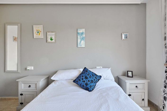 Image No.27-3 Bed Villa for sale