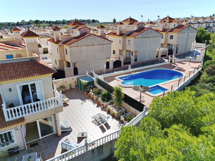 Image No.36-3 Bed Villa for sale