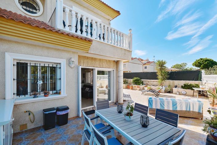 Image No.48-3 Bed Villa for sale