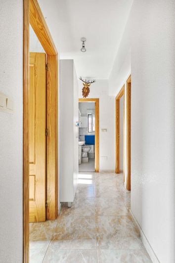 Image No.16-7 Bed Villa for sale