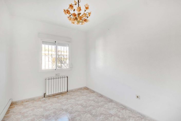 Image No.21-7 Bed Villa for sale