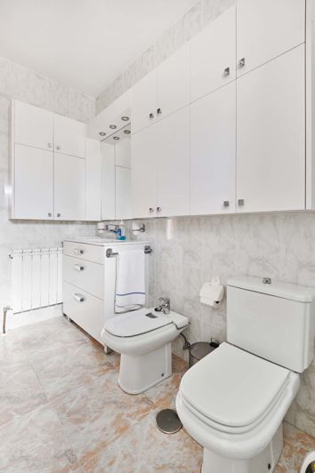 Image No.30-7 Bed Villa for sale