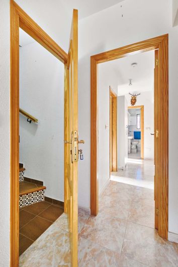 Image No.32-7 Bed Villa for sale