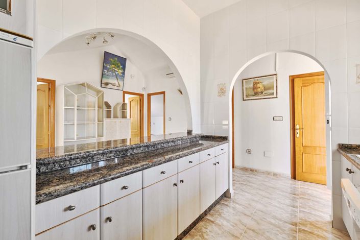 Image No.36-7 Bed Villa for sale