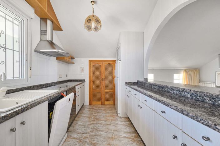 Image No.37-7 Bed Villa for sale