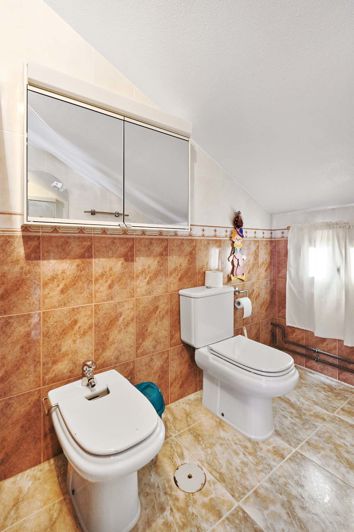 Image No.46-7 Bed Villa for sale