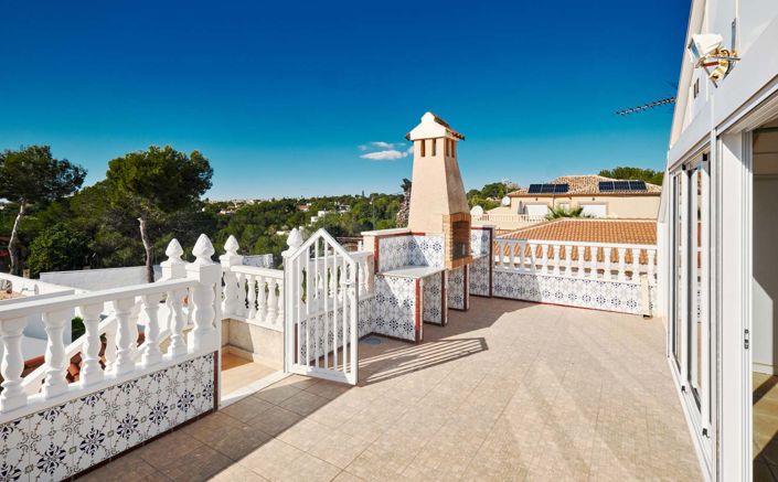 Image No.51-7 Bed Villa for sale