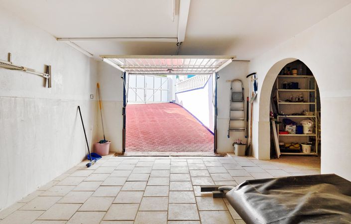 Image No.37-3 Bed Villa for sale