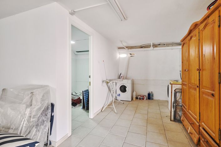 Image No.40-3 Bed Villa for sale