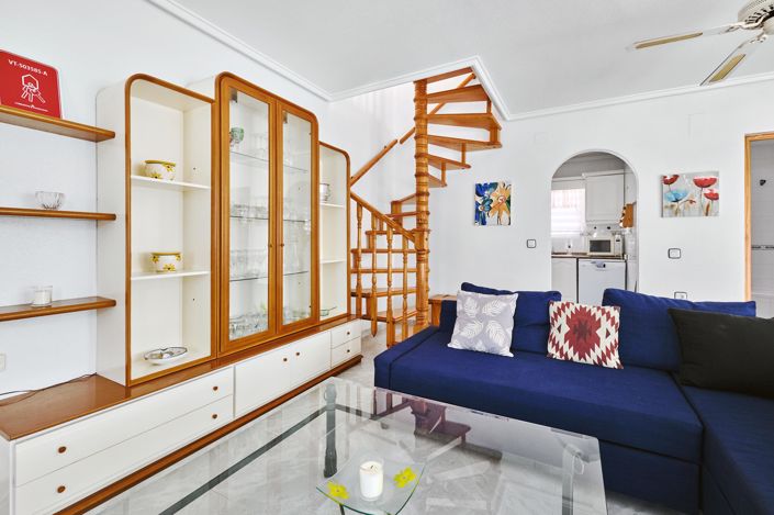 Image No.8-3 Bed Villa for sale