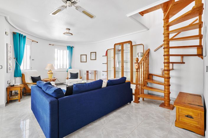 Image No.10-3 Bed Villa for sale