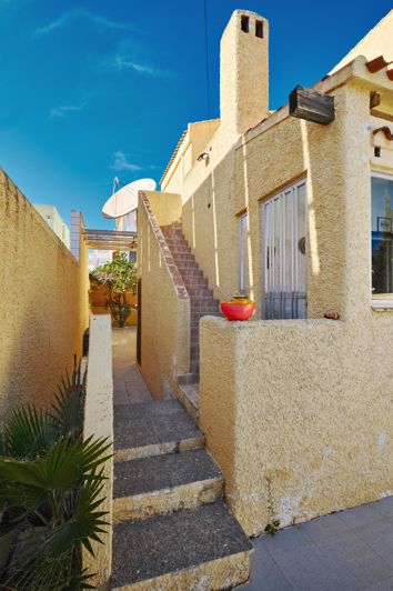 Image No.24-3 Bed Villa for sale