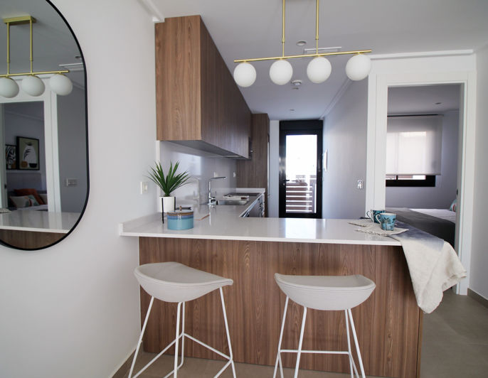 Image No.3-4 Bed Townhouse for sale