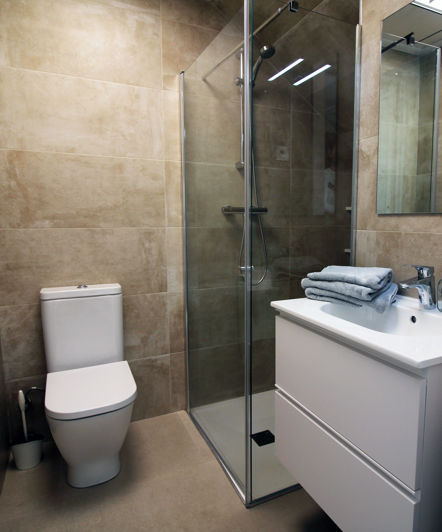 Image No.9-4 Bed Townhouse for sale