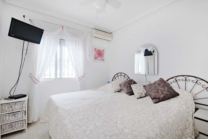 Image No.20-Villa de 2 chambres à vendre à Pinar de Campoverde