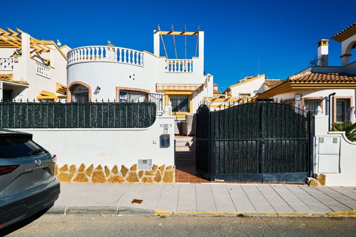 Image No.35-Villa de 2 chambres à vendre à Pinar de Campoverde