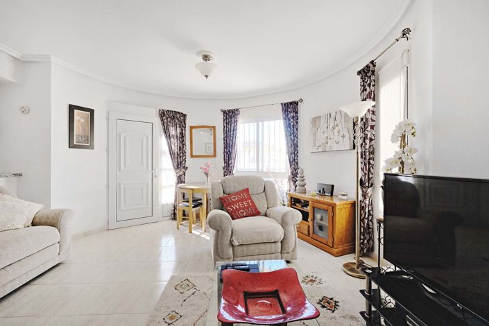 Image No.9-Villa de 2 chambres à vendre à Pinar de Campoverde