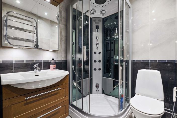 Image No.26-2 Bed Townhouse for sale