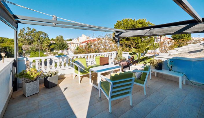 Image No.30-2 Bed Townhouse for sale