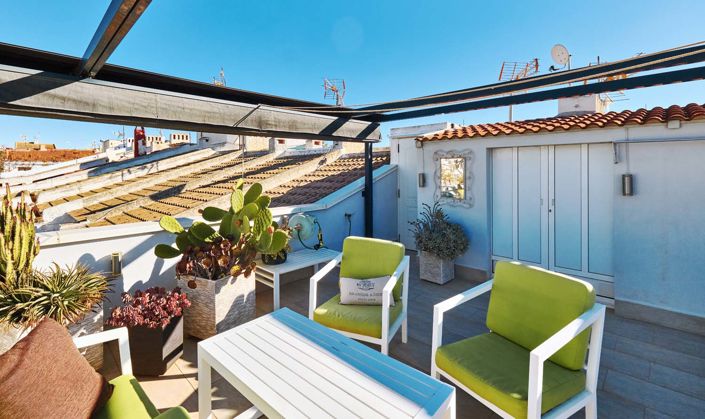 Image No.31-2 Bed Townhouse for sale