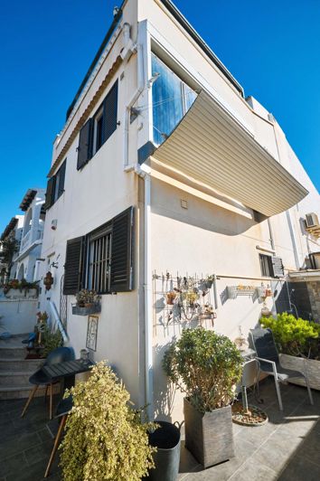 Image No.38-2 Bed Townhouse for sale