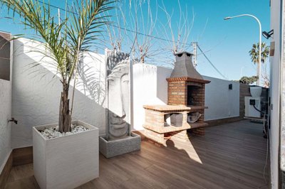 201161semidetachedvillaintorredelah1901261108