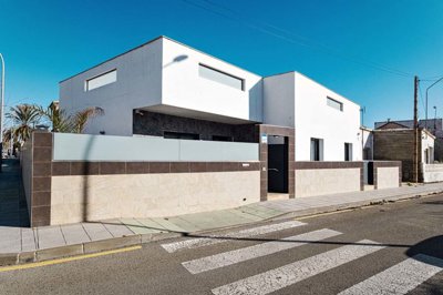 201161semidetachedvillaintorredelah1901261108