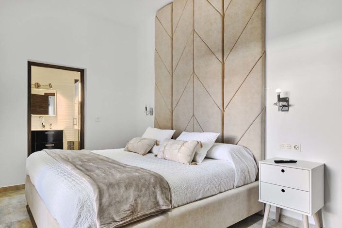 Image No.38-4 Bed Semi-Detached for sale