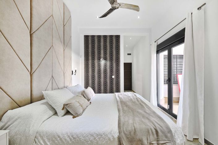 Image No.39-4 Bed Semi-Detached for sale