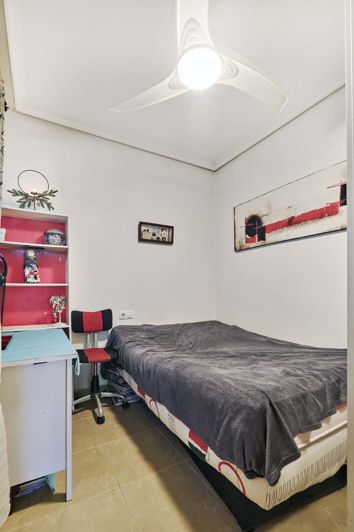 Image No.19-3 Bed Townhouse for sale