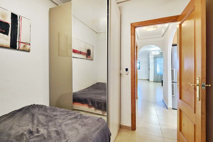 Image No.21-3 Bed Townhouse for sale