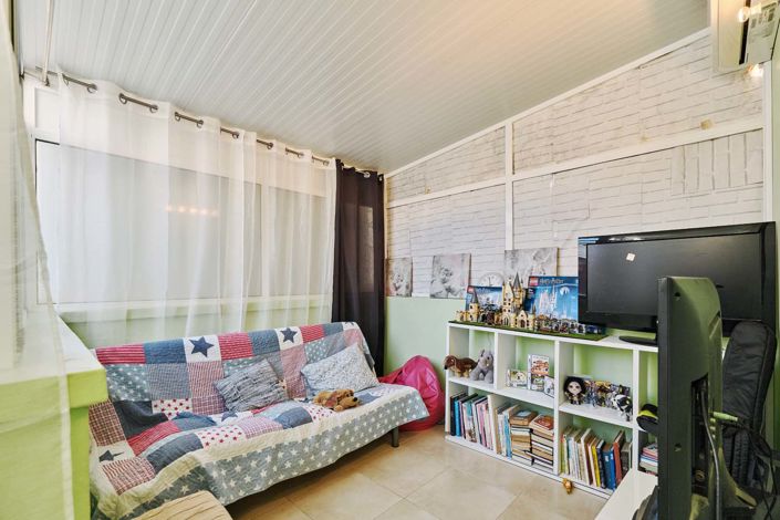 Image No.31-3 Bed Townhouse for sale