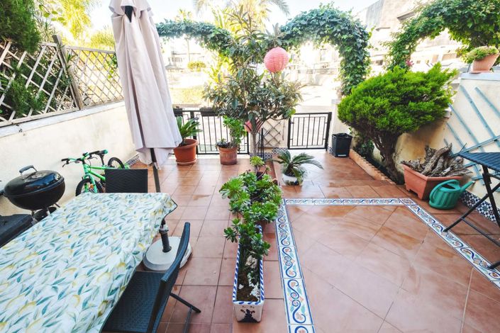 Image No.47-3 Bed Townhouse for sale