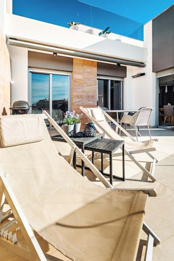 Image No.18-3 Bed Apartment for sale