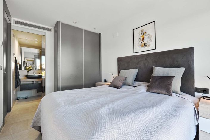 Image No.26-3 Bed Apartment for sale