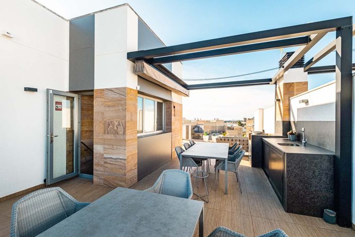 Image No.43-3 Bed Apartment for sale