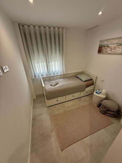 Image No.20-2 Bed Apartment for sale