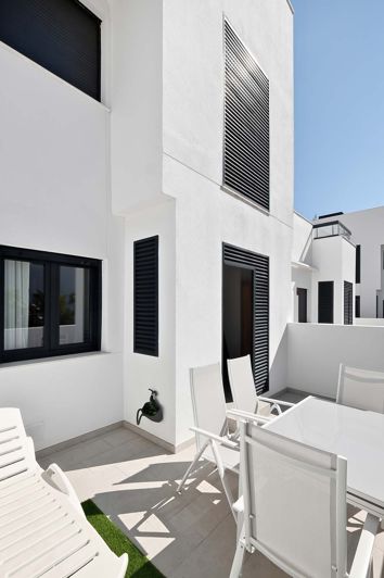 Image No.33-2 Bed Apartment for sale