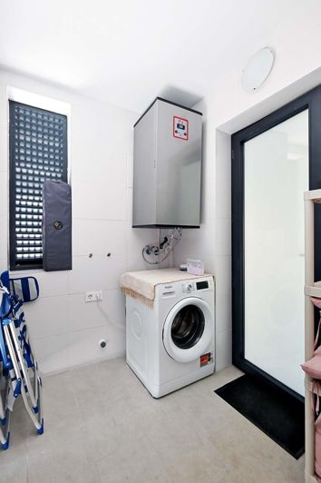 Image No.35-2 Bed Apartment for sale