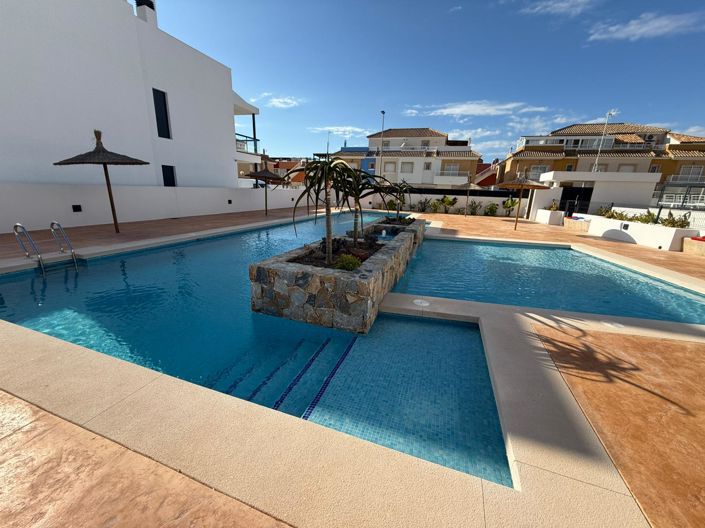 Image No.21-2 Bed Apartment for sale