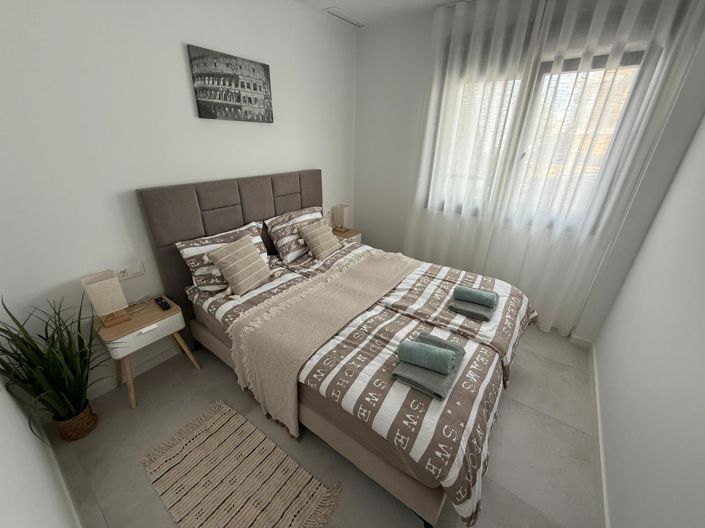 Image No.18-2 Bed Apartment for sale